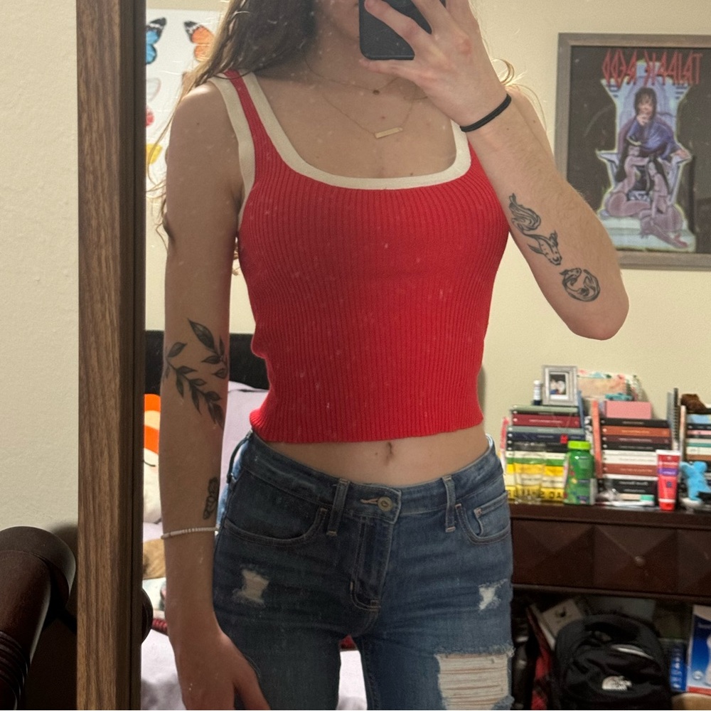 Red & White tanktop